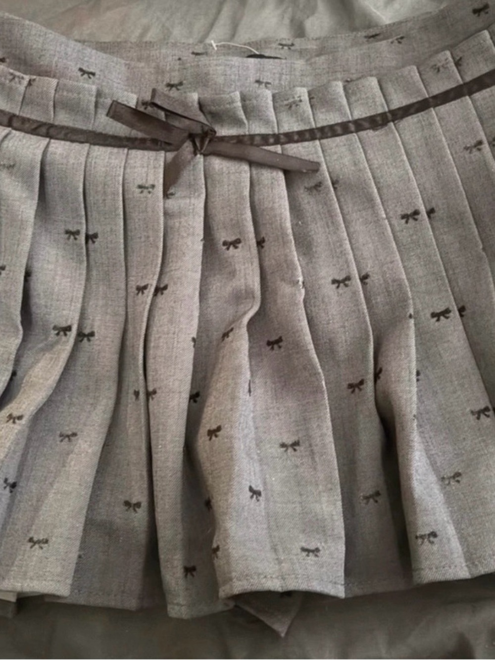 Gray Pleated Mini Skirt with Bow Detail